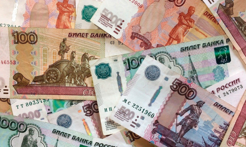 Финансист назвал лучший способ вложить 100 тысяч рублей