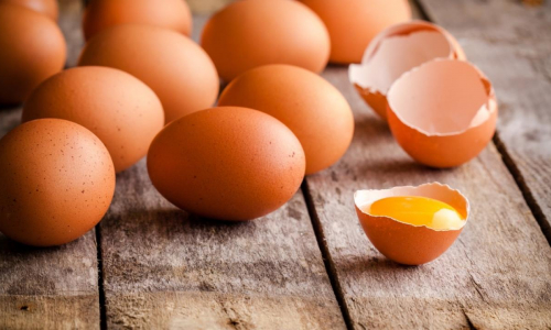 Определить свежесть яиц просто: лайфхак