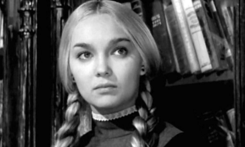 Измены, аборт, побои: Наталья Гвоздикова рассказала о первом муже